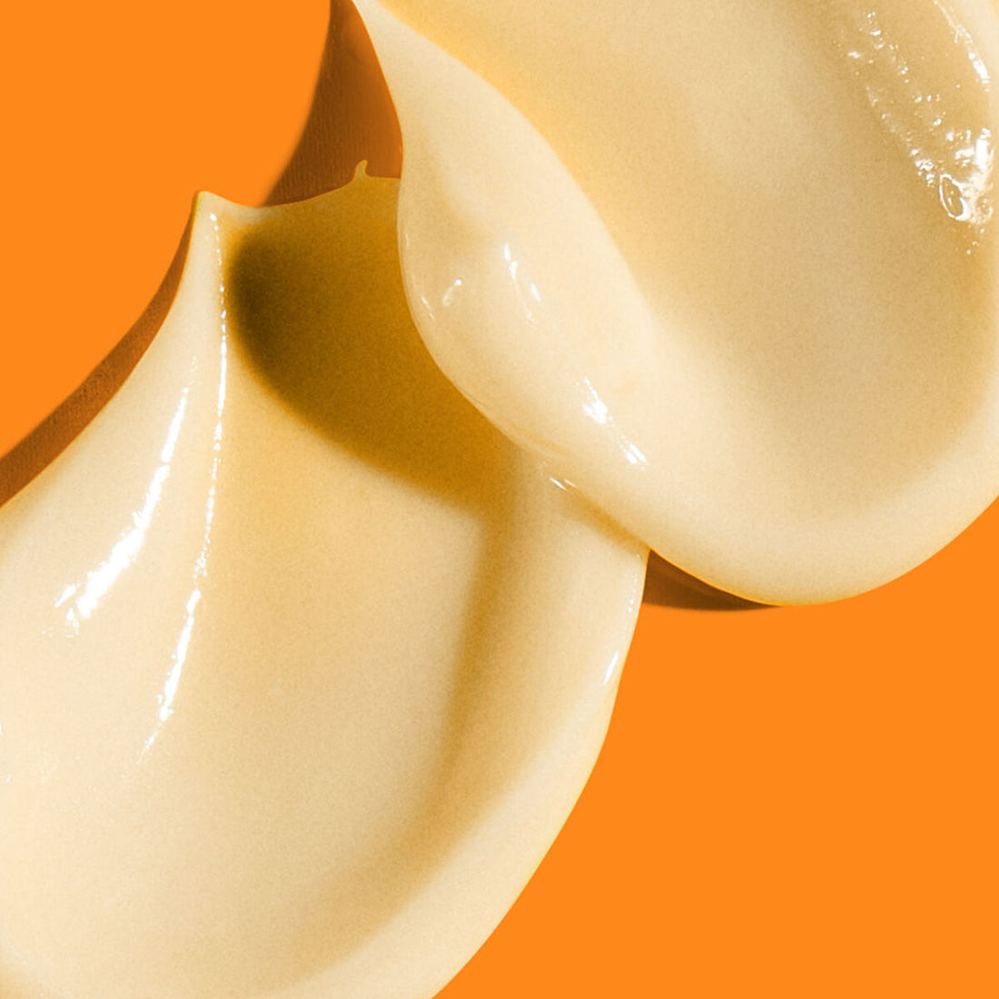Textura de la crema de ojos C-Tango Drunk Elephant multivitamina