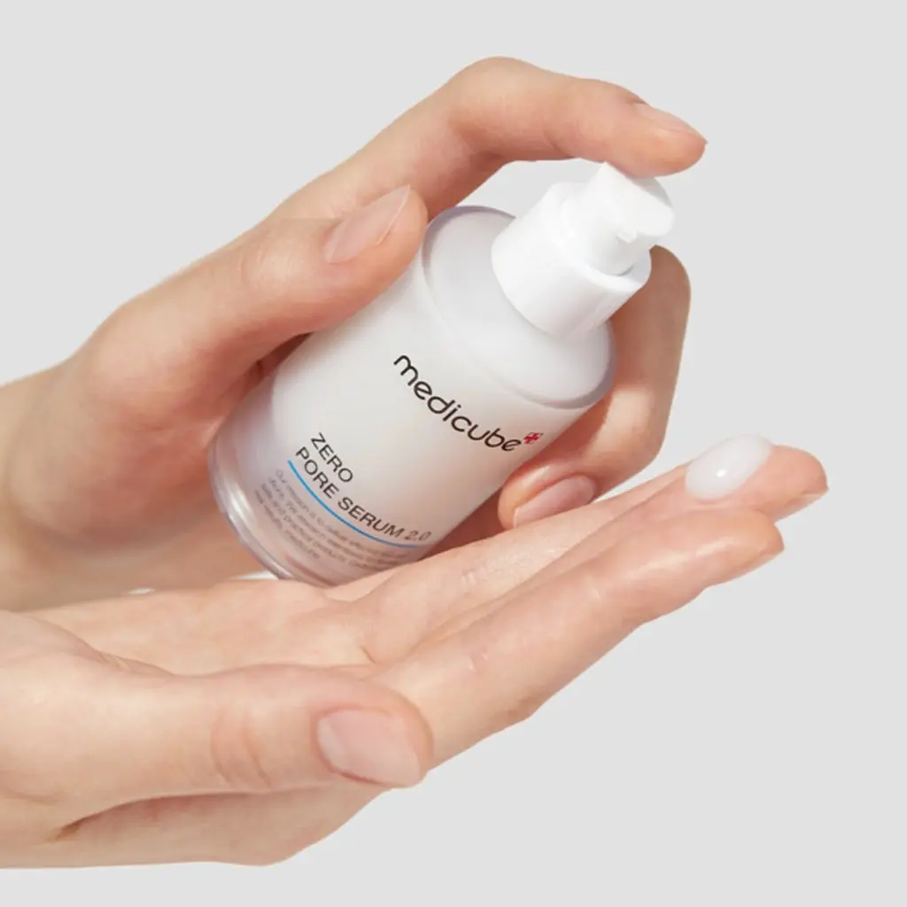 Medicube Zero Pore Serum 2.0 - aplicacion sobre la piel