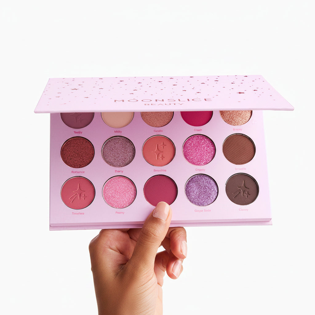 Tonos de la paleta Moonslice Beauty Celestial Crush con nombres, mates y shimmers en gama rosa