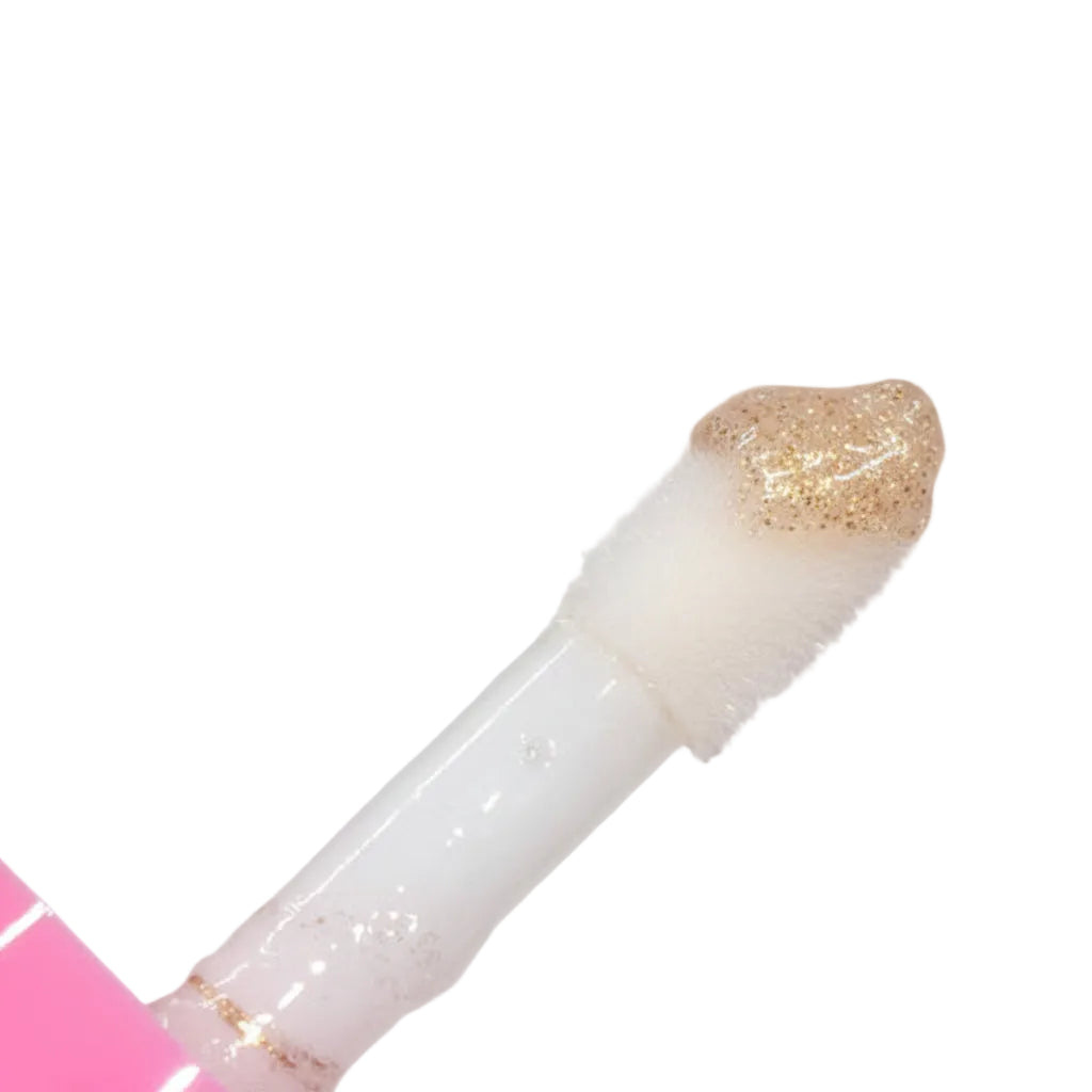 Too Faced Kissing Jelly Lip Oil Gloss Pina Colada - swatch y tono aplicado en labios
