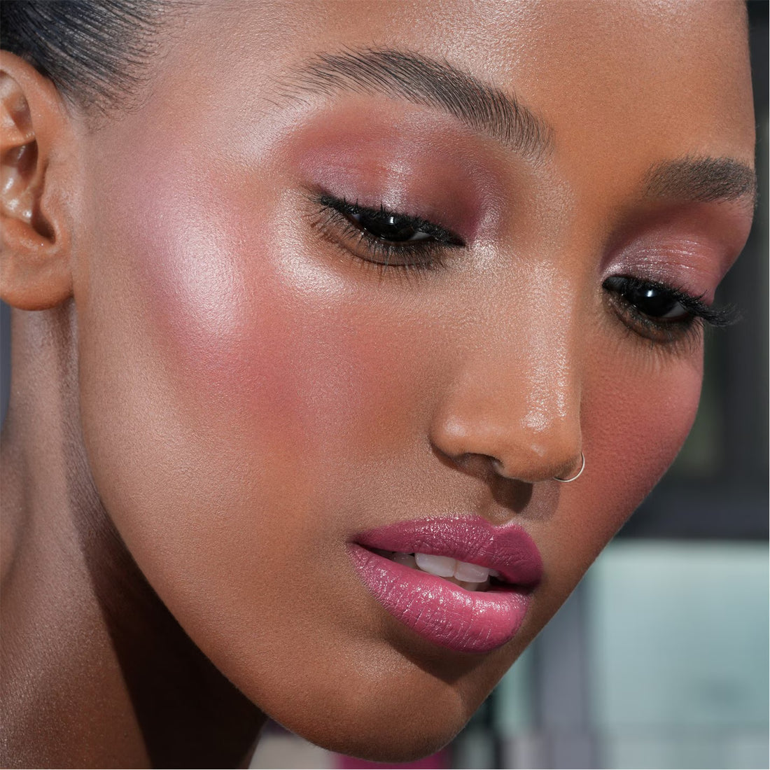 Natasha Denona Berry Pop Cheek Trio blush iluminador mejillas berry — Glowup Makeup
