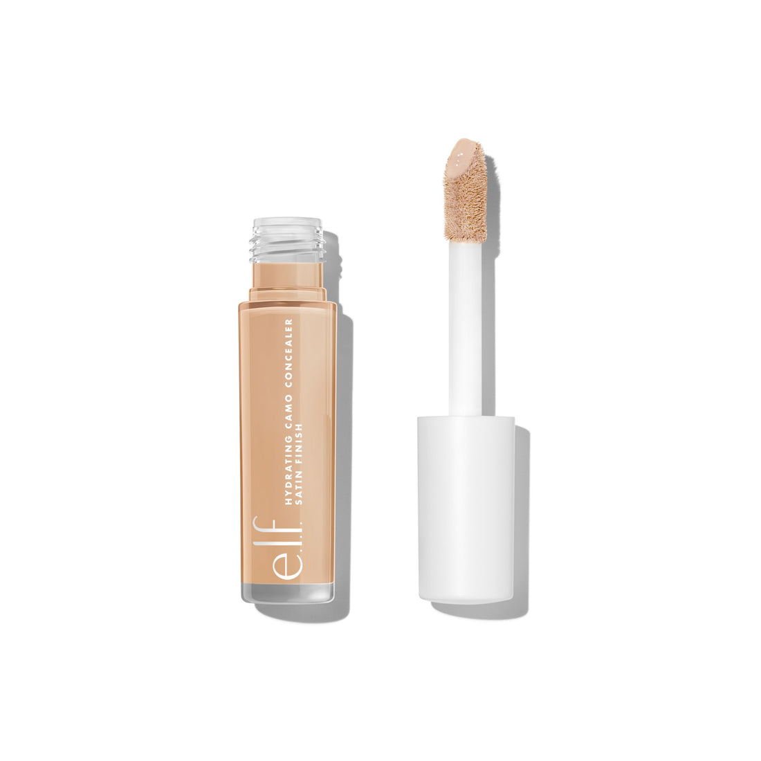 e.l.f. Hydrating Camo Concealer tono Medium Warm packshot sobre fondo blanco