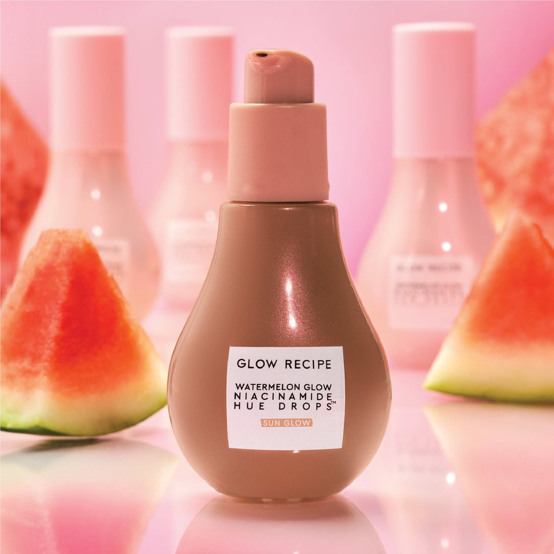 Glow Recipe Hue Drops Sun Glow: frasco con textura bronceada luminosa