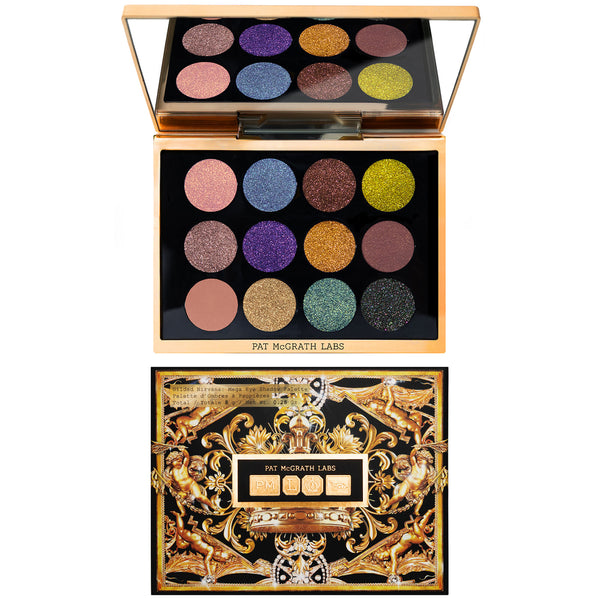 Pat McGrath Labs Gilded Nirvana paleta de 12 sombras abierta junto a su estuche dorado — Glowup Makeup
