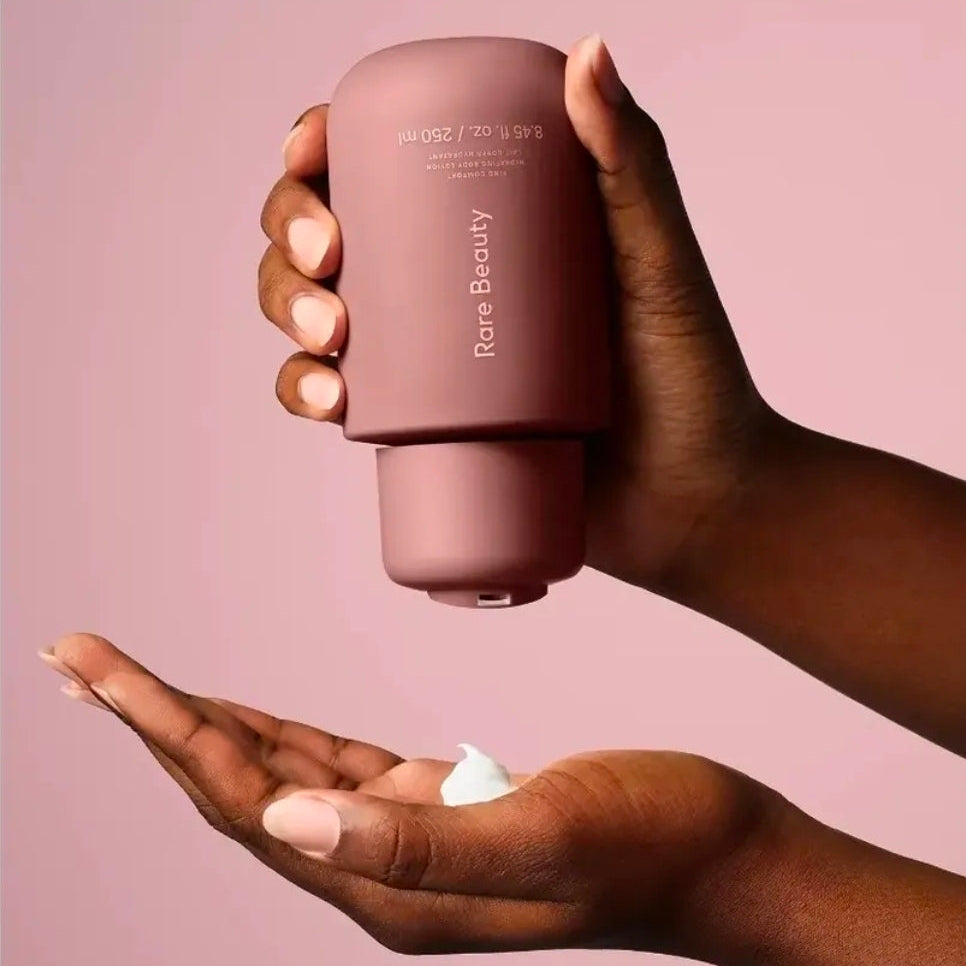 Rare Beauty. Hydrating Body Lotion. Crema — Textura | Glowup