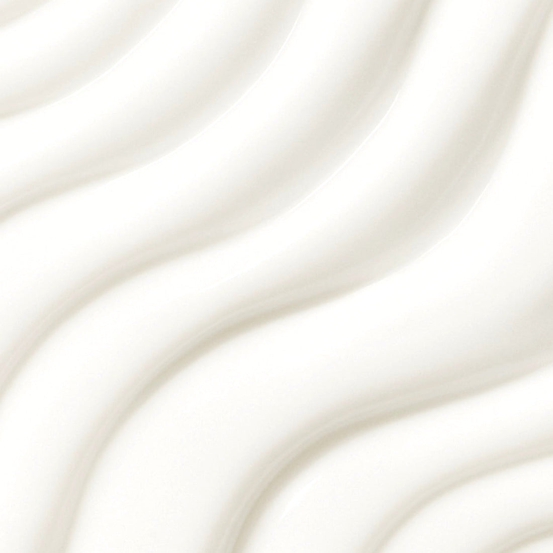 Textura sedosa en ondas del Sachajuan Hair Repair Treatment con Ocean Silk Technology